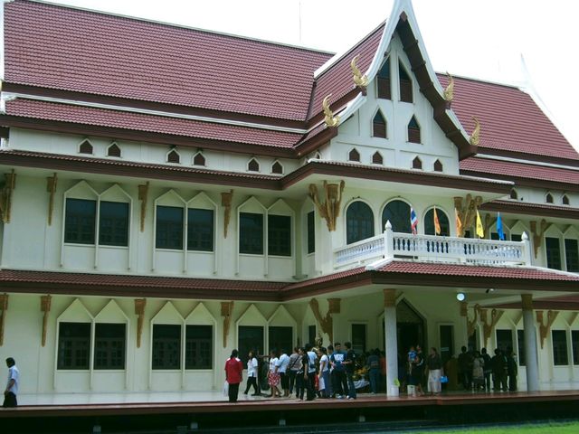 พิพิธภัณฑ์หลวงพ่อคูณ ปริสุทโธ