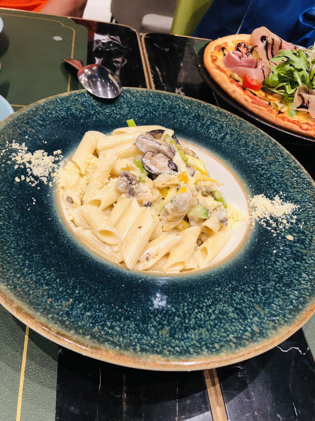 踩單車🚴 食西餐🍴很chill 啊