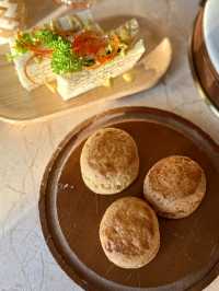 Luxury afternoon tea experience at iL Salone