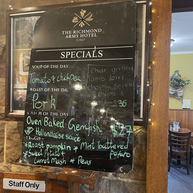 Great pub meals at Richmond tassie 