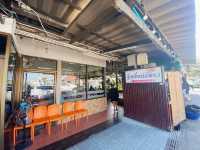 ร้านกุ้งเพื่อนแพรว - กุ้งเผารสเด็ดอยุธยา