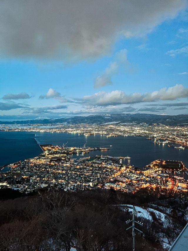 【 北海道 函館 】まるで宝石💎100万ドルの夜景🏙