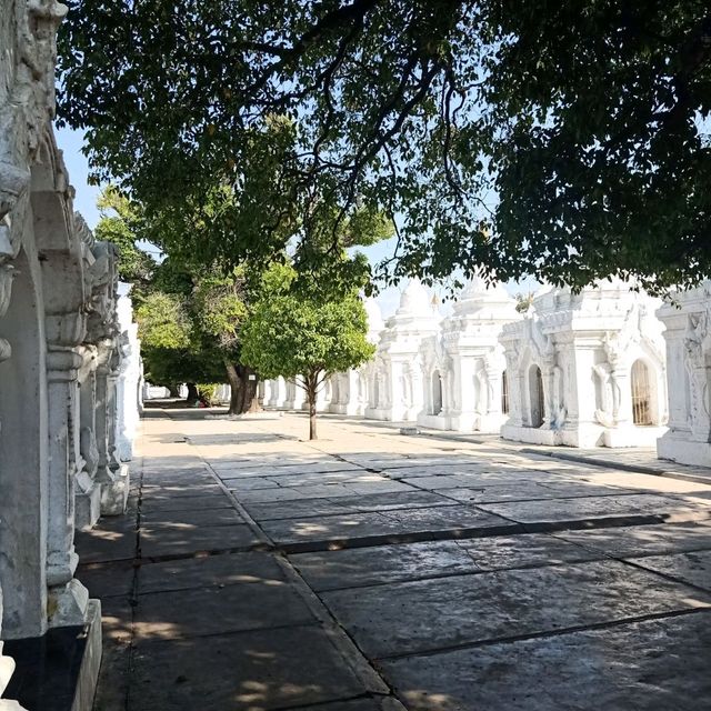 Kuthodaw Pagoda in Mandalay, Myanmar