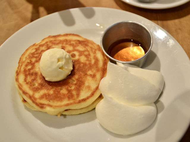 Cozy Lunch Spot in Omotesando: Number A Café