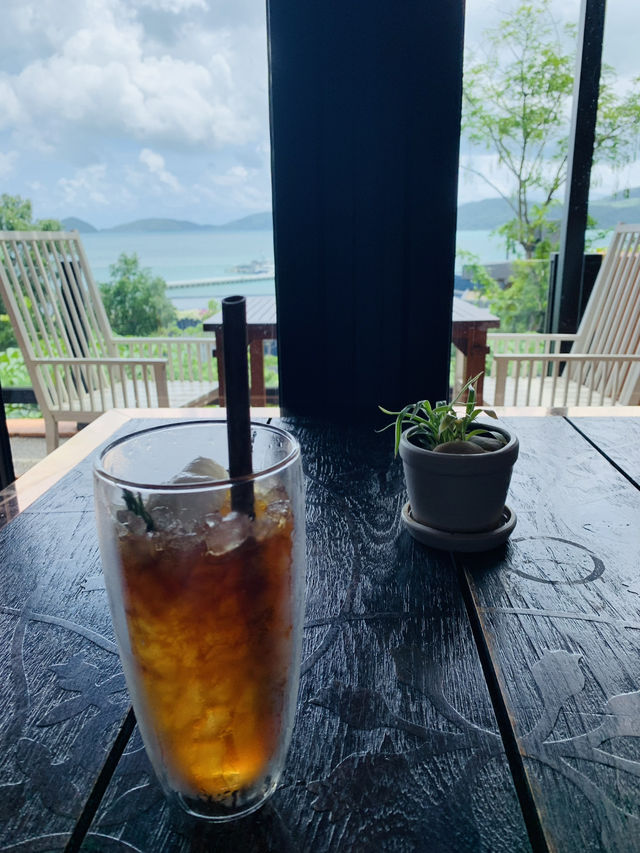 5 คาเฟ่วิวทะเลภูเก็ต ต้องไม่พลาด