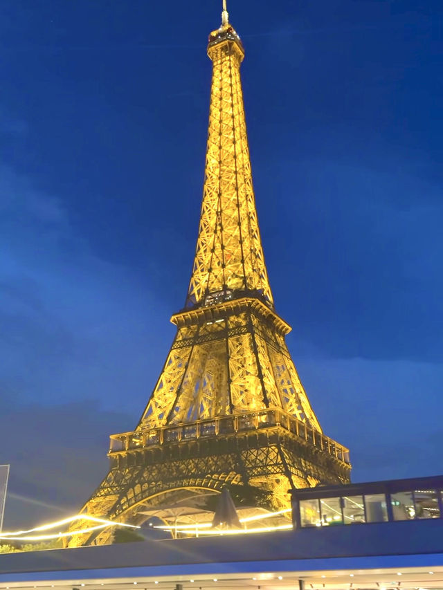 【フランス|パリ】BATEAUX MOUCHES