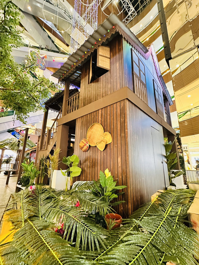 Gurney Plaza Celebrates Hari Raya with a Kedah Paddy Field Theme