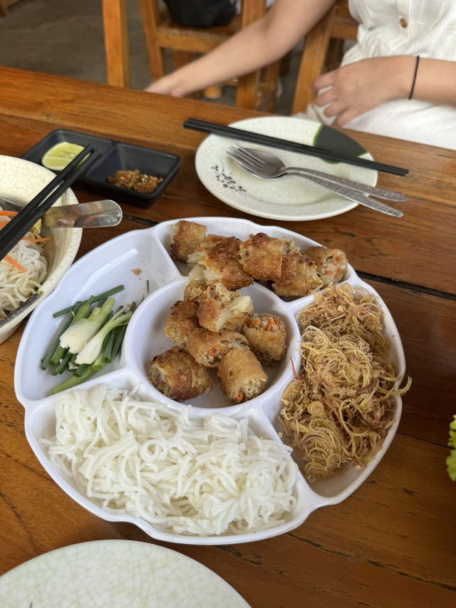 루앙프라방 스프링롤 맛집추천✨