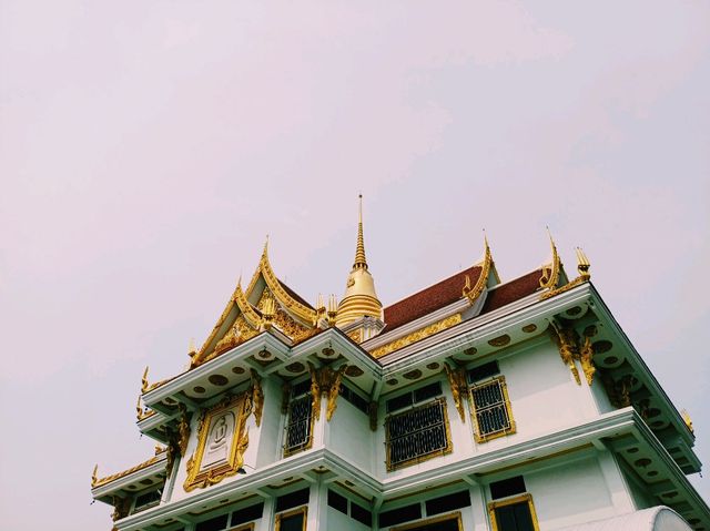泰國曼谷湄南河畔老城區皇家古跡寺廟一日遊行程，祈福非常靈驗，適合祈福打卡拍照📸冥想