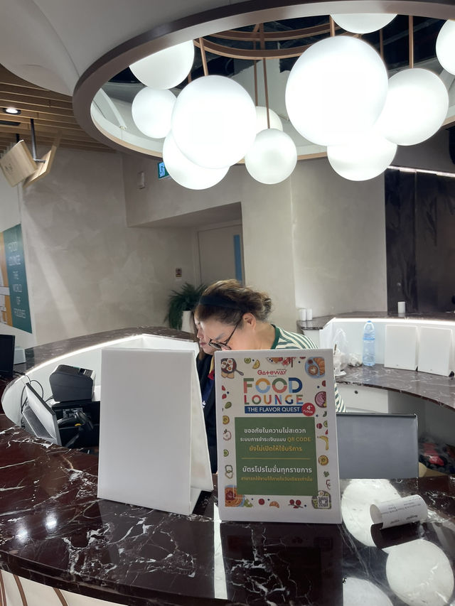 曼谷全新美食廣場Food Lounge 
