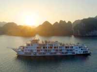 cruise holiday vietnam 