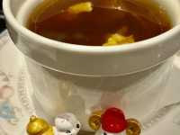 高雄福華大飯店（珍珠坊）重新裝潢過富麗堂皇.美食非吃不可