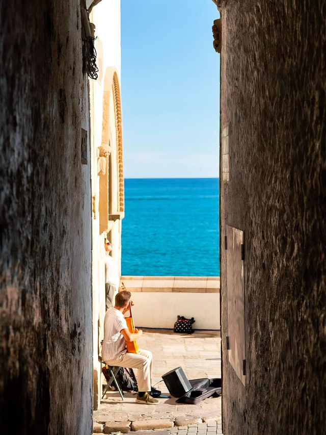 🇪🇸 シッチェス Sitges｜バルセロナ近郊の美しい海辺の町