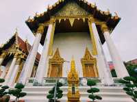 泰國曼谷湄南河畔著名古跡皇家寺廟景點：Wat Uthai Tharam，雄偉泰式寺廟建築群，適合打卡拍照📸