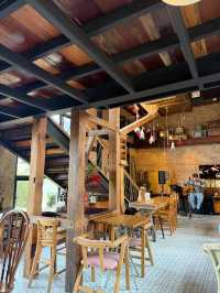 ร้านกาแฟที่มีพิซซ่าโฮมเมดอร่อยถูกใจ