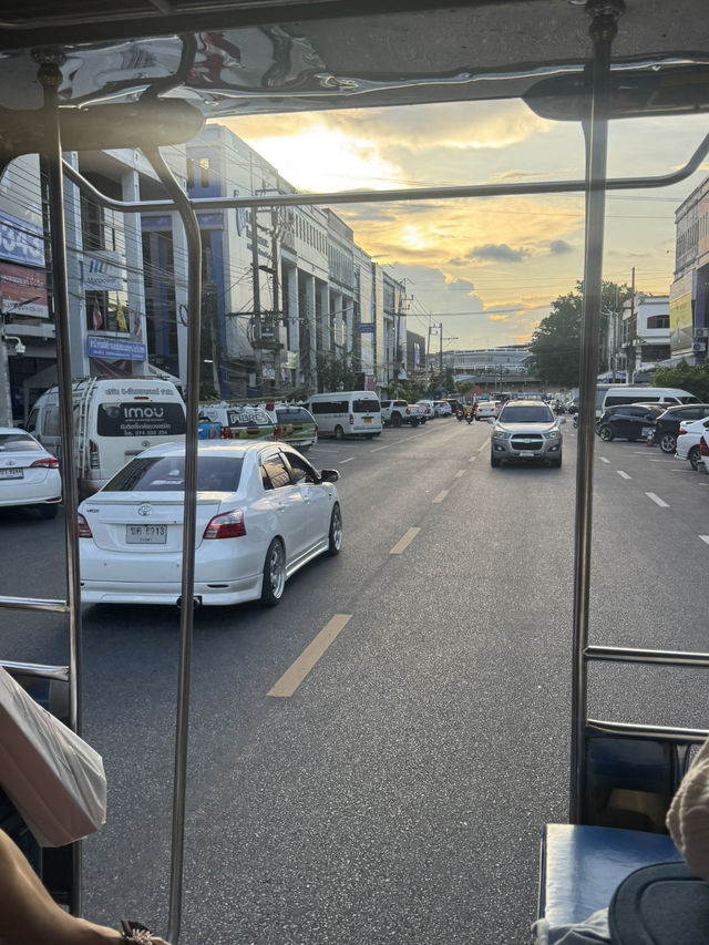 จาก Central หาดใหญ่ ไปสนามบินหาดใหญ่ ด้วยรถสาธารณะ