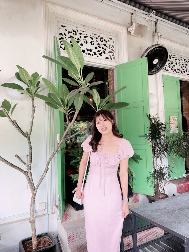 🌳 A Taste of Aussie Comfort at Symmetry Cafe, Bugis 🍽️☕️