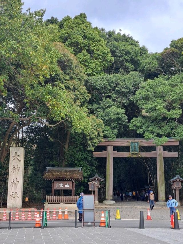 【三輪明神 大神神社:奈良県桜井市】