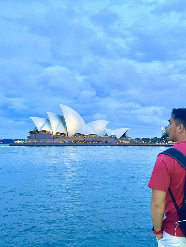 Sydney: Where Urban Energy Meets Coastal Serenity