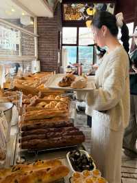 韓國首爾/Artist Bakery 超好吃的鹽可頌🥐
