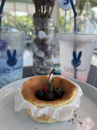 คาเฟ่อิ่มอุ่น 