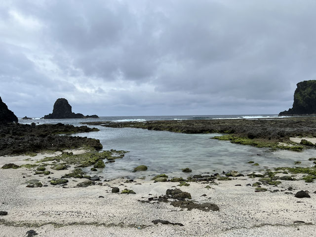 綠島柚子湖｜史前遺址與海蝕奇景交織的秘境灣澳 