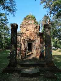 เที่ยวปราสาทโดนตวล จังหวัดศรีษะเกษ