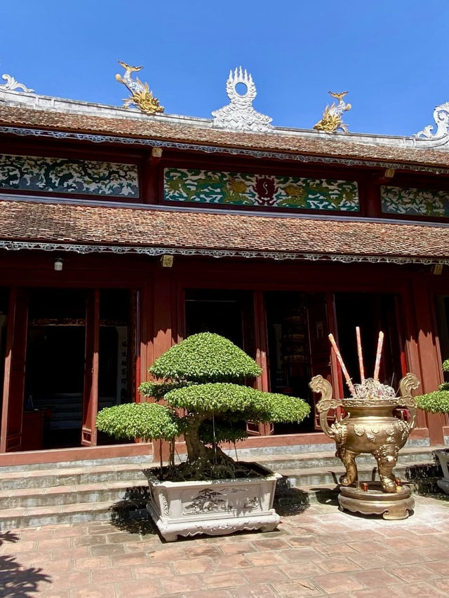A Gentle Walk Through Hanoi – Lakes, Landmarks & Hidden Corners