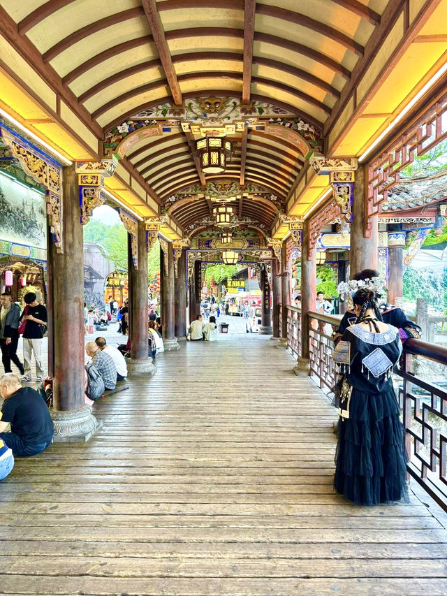 marvel of living history in Dujiangyan.
