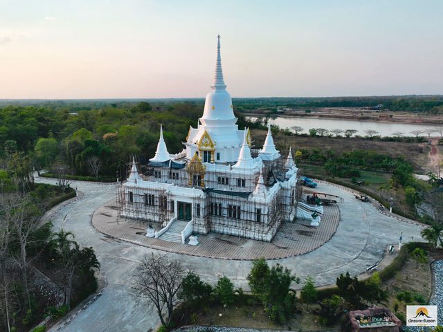พระบรมธาตุเจดีย์ศรีมงคล