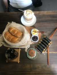 🤎아늑하게 느껴졌던 카페 기공☕