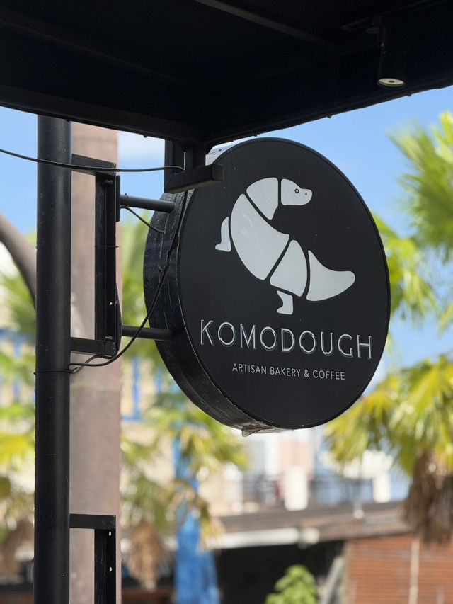 Where croissant meets Komodo dragon