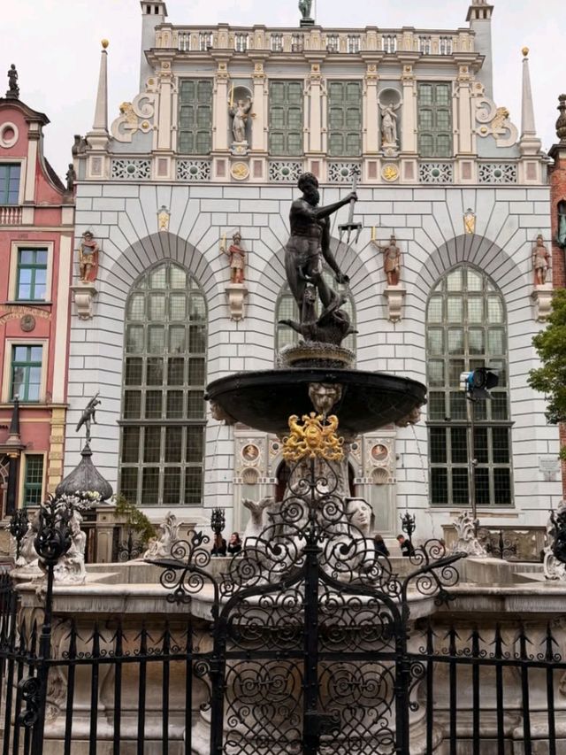 🇵🇱⚓ Gdańsk Diaries: Poland’s Hidden Coastal Gem on a Budget! ⚓🇵🇱