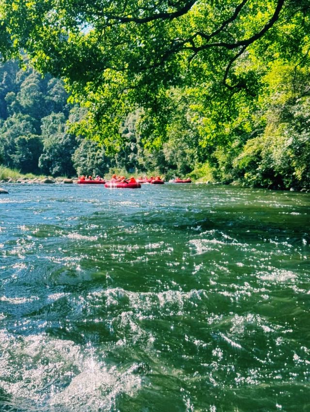 福建德化石龍溪漂流遊玩攻略，適合夏天玩