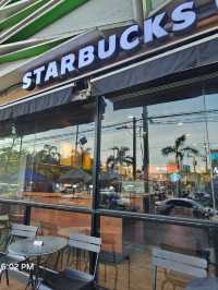 ☕ รีวิว Starbucks แหลมทองบางแสน – มัทฉะหอม
