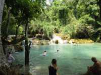 エメラルドグリーンの楽園、タートクワンシー滝。🌿💧