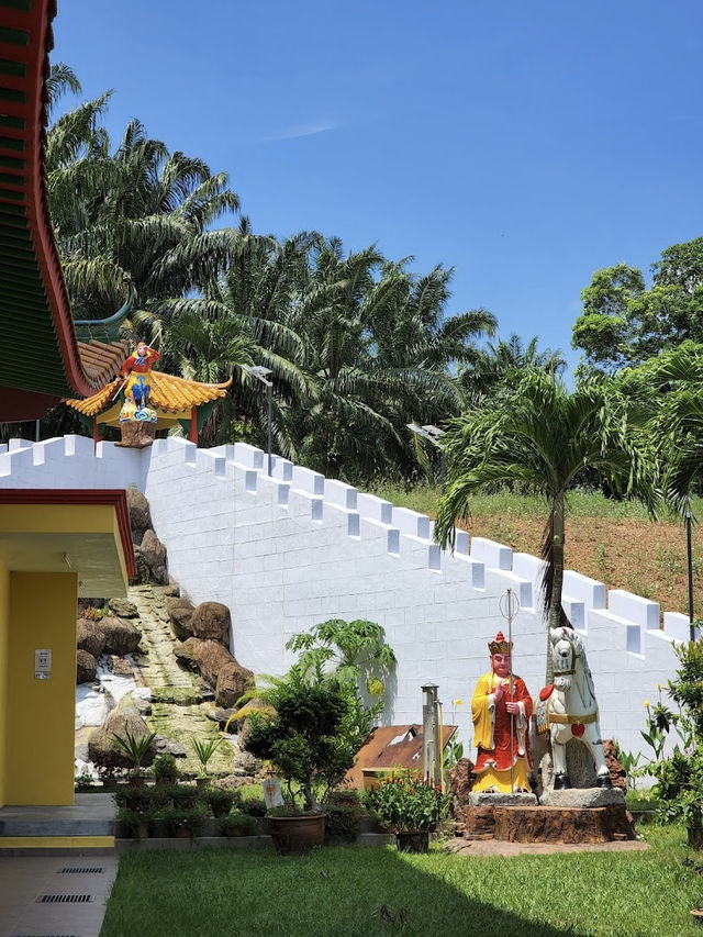 Wan Loong Temple, A Majestic Tribute to Chinese Heritage in Port Dickson