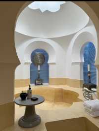 🌊 Four Seasons Langkawi – A Touch of Moroccan Blue