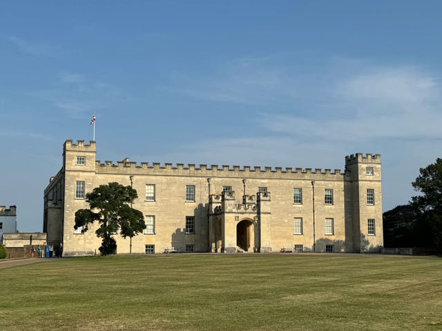 Syon Park: Catch the Last Wave of Summer Park Serenity! 🌳☀️