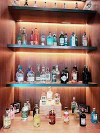R Bar KL: Stylish Spot to Unwind with Cocktails and Good Vibes