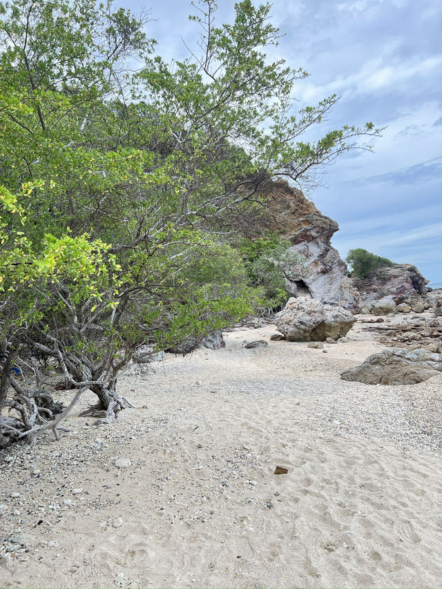 เที่ยวชลบุรี  เกาะล้าน