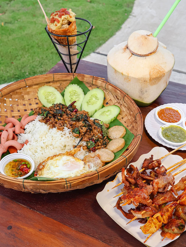 ตลาดเย็น บรรยากาศชิลล์ในย่านจริงใจเซ็นทรัล