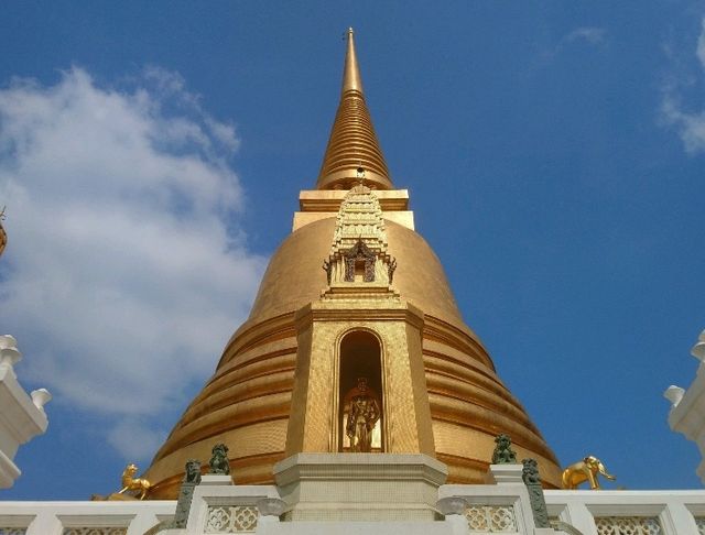 วัดบวรนิเวศ บางลำพู