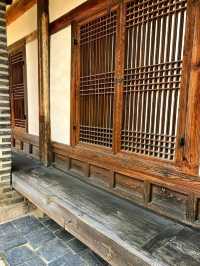 A Royal Stroll Through Changdeokgung and Its Secret Garden