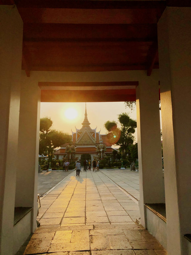 Wat Arun: The Temple with Every Sunrise