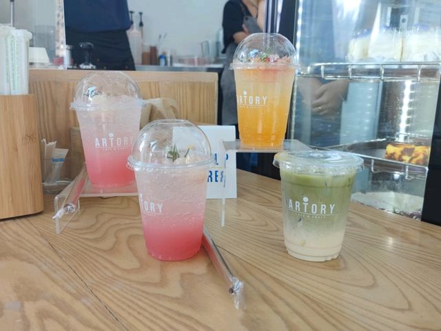 ☕ : Artory cafe and crafts คาเฟ่บางแสน ชลบุรี