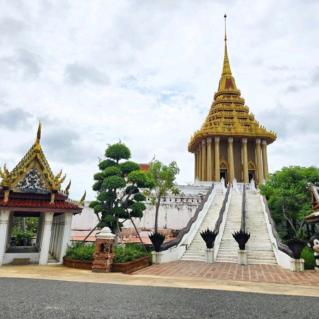 Thailand’s Greatest Hits, All in One Spot