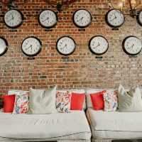 A Chic Urban Retreat with Industrial Soul