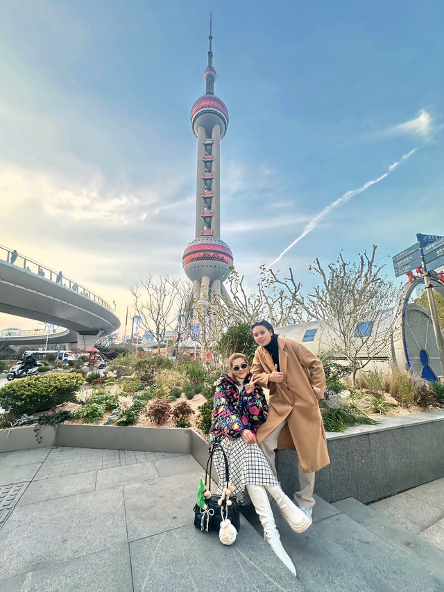  Lujiazui 陆家嘴 ลูเจียจุ่ย
