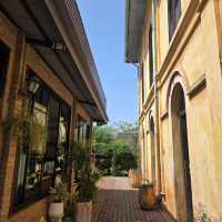 ☕🏛️ UDD Udomdetwat Café & Bistro | สกลนคร